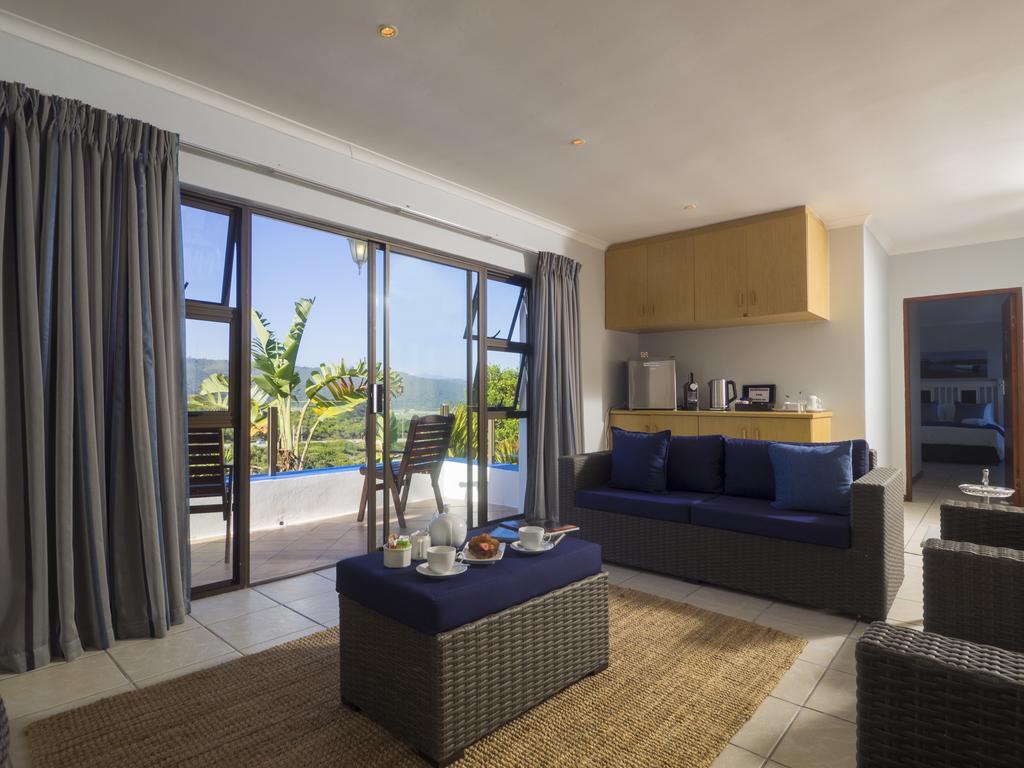 Shining Waters Guest House วิลเดอร์เนส ภายนอก รูปภาพ
